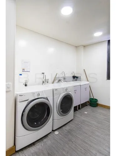 Apartamento En Venta En Ingemar. Cod V5041