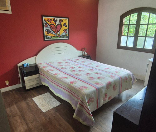 Casa 3 Quartos, Com Piscina Em Maricá E Ampla Área De Lazer. Garagem Coberta.