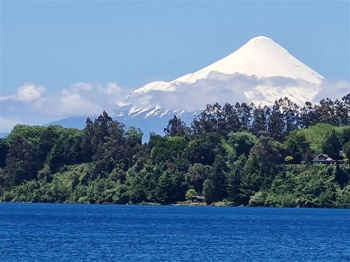 Parcela 5000 M2 En Venta En Puerto Varas , Estero Y Bosques
