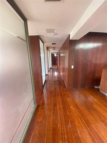 Imagen 3 de 11 de Oficina En Arriendo En Providencia