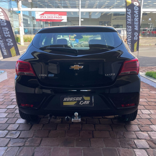 Chevrolet Onix 1.4 MPFI LTZ 8V FLEX 4P MANUAL
