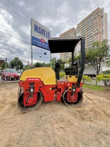 Vibrocompactador Dynapac Cc1200