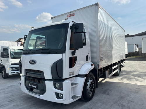 Ford Cargo 1519 Ano 2015 4x2 Único Dono Financia Até 100%