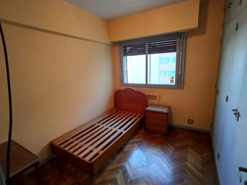 Imagen 15 de 18 de Piso 3 Ambientes Y Escritorio Frente A Parque Rivadavia. Caballito