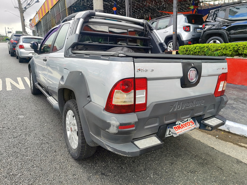 Fiat Strada 1.8 16v Adventure Cab. Dupla Flex 2p