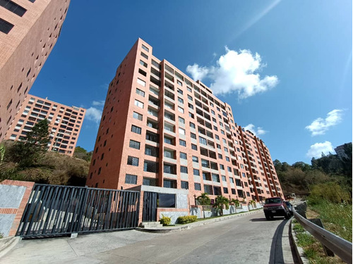 Se Vende Apartamento 112m2 3h+s/3b/1p Colinas De La Tahona