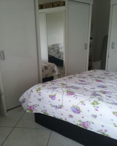 Imagem 14 de 15 de Cobertura Ampla Arejada Quintal Com 1 Quarto, 60m² - Pilares. - Aea1054