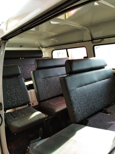 Imagem 2 de 5 de Volkswagen Kombi