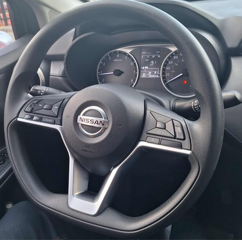 Nissan Versa 1.6 Advance