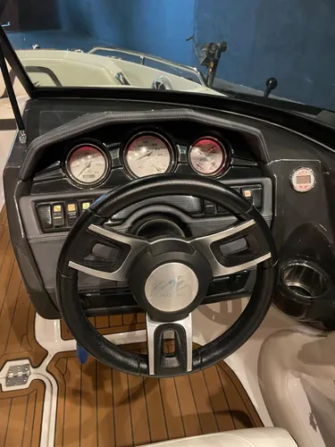 Lancha Monterey 204 Fsx Mercruiser 4.5 2018 Importada