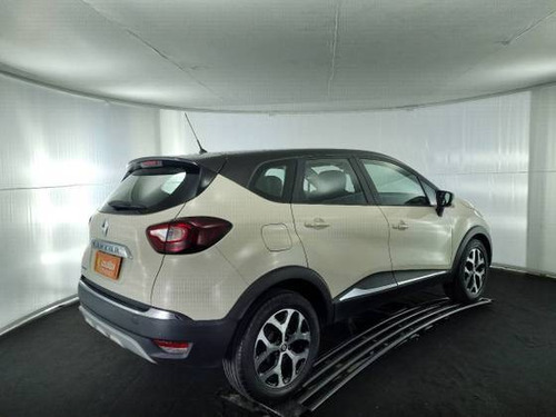 Imagem 2 de 15 de Renault Captur 2.0 16v Hi-flex Intense Automático