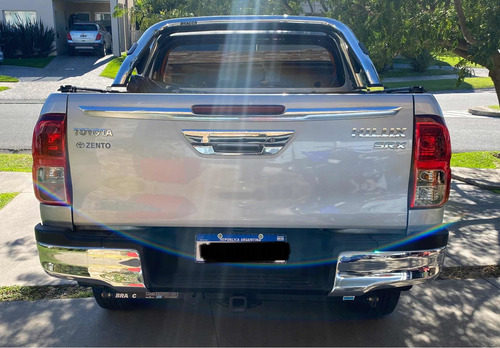 Toyota Hilux 2.8 Cd Srx 177cv 4x4 At 2018