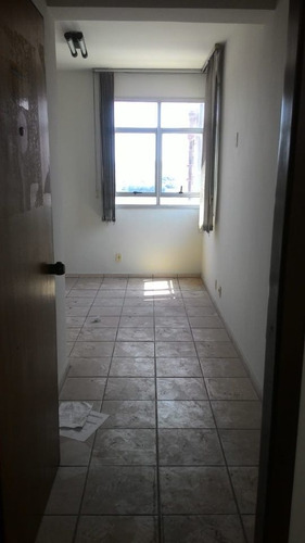 Sala Comercial De 40m² No Barro Preto - Com Garagem - 2165