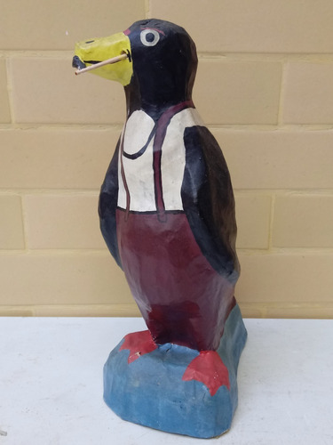 Pinguim De Geladeira De Papel Machê