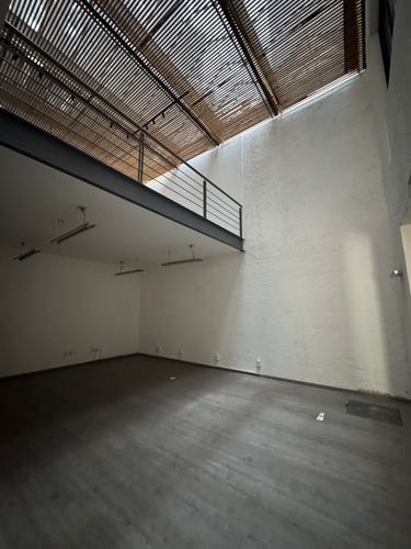 Casa Con Uso De Suelo En Renta En Polanco