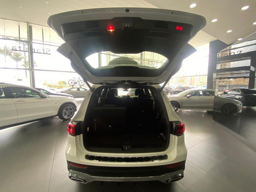 Imagen 8 de 15 de Mercedes - Benz Glb200 2023