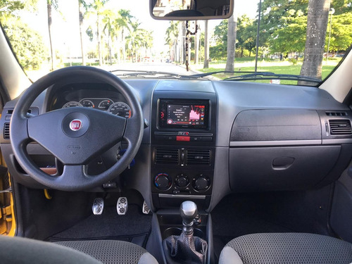 Fiat Palio 1.8 1.8r Flex 5p