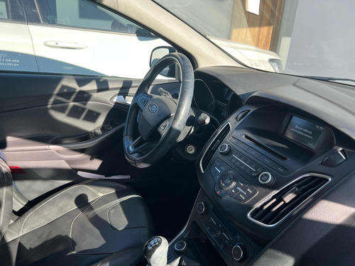 Ford Focus III 2.0 Se Plus Mt