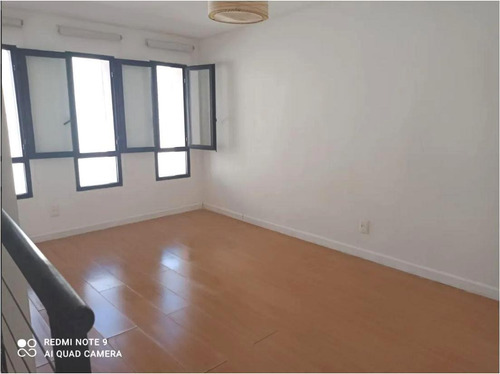 Imagen 2 de 11 de Venta Apartamento Duplex Un Dormitorio Palermo Montevideo