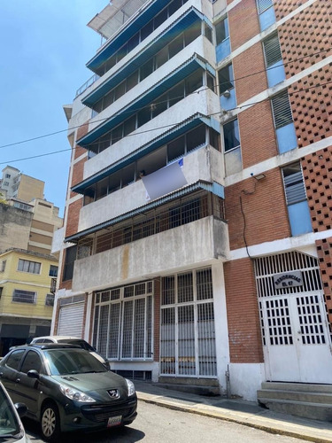 Se Vende Apartamento En La Candelaria 86m2