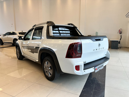 Renault Duster Oroch 2.0 Outsider Plus