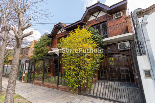 Venta Casa 4 Ambientes En Castelar Norte