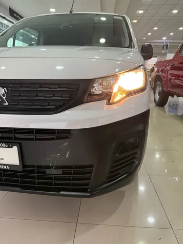 Peugeot Partner 2023