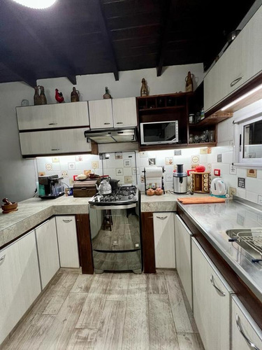 Imagen 10 de 30 de Imperdible Oportunidad - Vendo Dos Casas Al Valor De Una! En General Rodriguez
