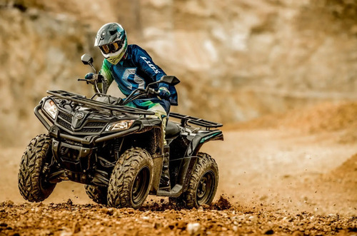 Imagem 3 de 8 de Quadriciclos Cforce 450s 4x4 Automático 0km