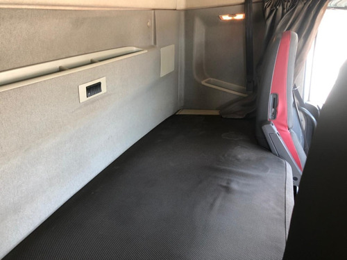 Imagem 10 de 14 de Volvo Fh 540 2018 Traçado 2018 = Segundo Dono, Automático