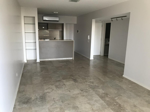 Imagen 22 de 30 de Buenísimo Dos Ambientes Tipo Loft, Con Terraza Propia Con Parrilla Y Cochera Fija Cubierta.