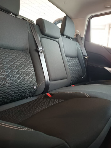 Imagen 9 de 17 de Nissan Frontier 2.3 X-gear 4x4 At Cadenero Car One Dp