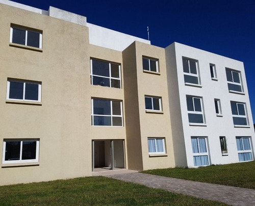 Imagen 2 de 19 de Departamento En Venta En Buenos Aires Village