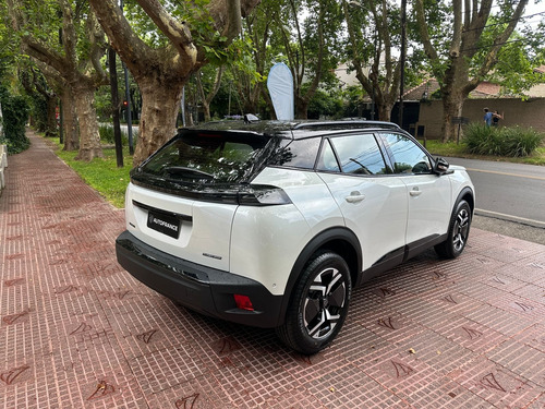Peugeot 2008 1.0T Gt