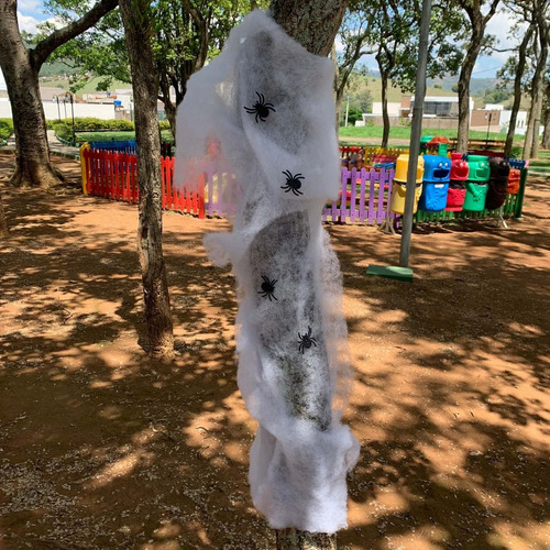 Imagem 4 de 10 de Manta Teia De Aranha Branca Fake Decoração Halloween Oferta