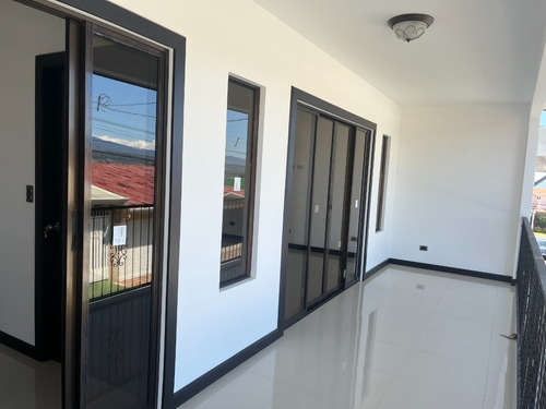 Imagen 13 de 19 de Venta Casa En Residencial Tenerife En San Francisco Heredia, Casa Nueva, Acabados Lujo, Amplios Espacios Y Muy Iluminada