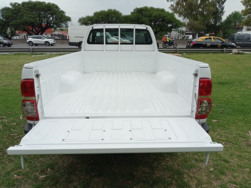 Toyota Hilux 2.5 Cabina Simple Dx Pack I 120cv 4x2 2013
