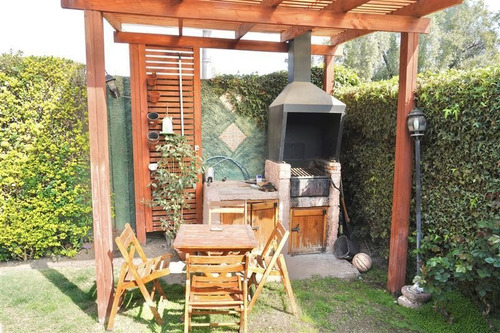 Imagen 5 de 21 de Casa En Venta De 5 Dorm. En La Reina