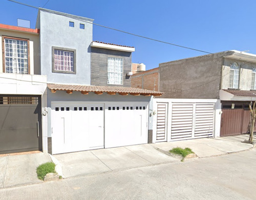 Casa De Recuperación Bancaria En Jose Ma Velasco 417, Aguascalientes,lomas De Santa Anita,aguascalientes, 20180