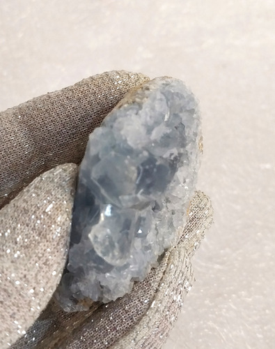 Celestita 37 - Pedra Bruta Real - 5o Chakra Laríngeo