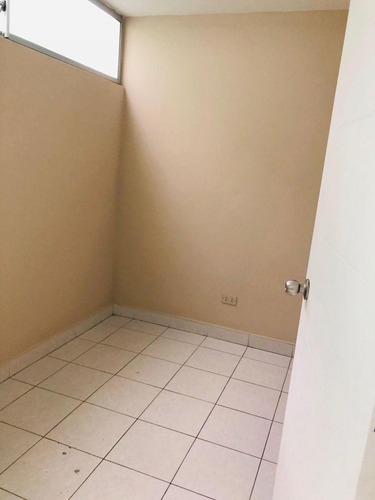 Imagen 13 de 14 de Exclusivo Departamento En El Centro De Miraflores