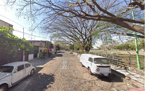 Casa Ubicada En Heriberto Jara 14, El Llano, Colima / Recuperación Bancaria Ac14