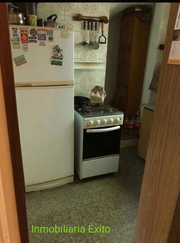 Se Vende Ph De Bajos Al Frente 100m2. 3 Dorm En Bella Vista