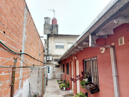 Imagen 3 de 9 de Departamento En Venta En José C Paz