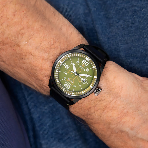 Reloj Citizen Aw173503x Para Hombre Triple Manecilla Fecha Color De La Malla Negro Color Del Bisel Negro Color Del Fondo Verde