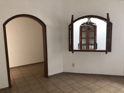 Imagen 25 de 30 de En Venta Casa En Fracc. La Loma, Royal Country