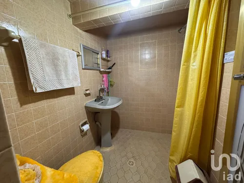 Venta Casa 5 Ambientes Metropolitana Tercera Sección