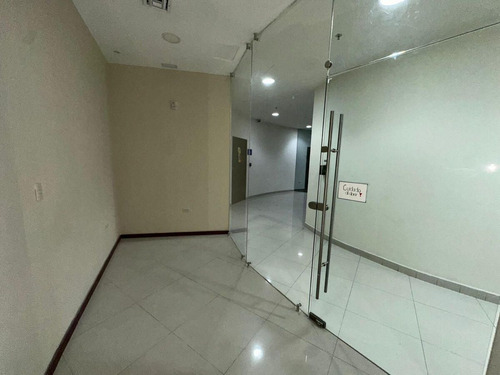 Consultorio En Renta Centro Médico Ave Monterrey