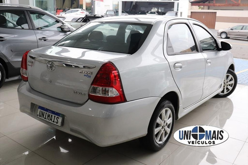 Imagem 7 de 15 de Etios 1.5 Xls Sedan 16v Flex 4p Automático