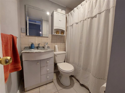 Casa En Venta De 3 Dorm. En Maipú